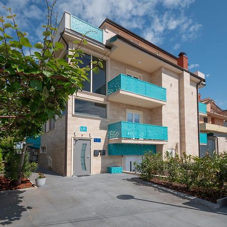 Luxury Apartments Vili ウマグ エクステリア 写真