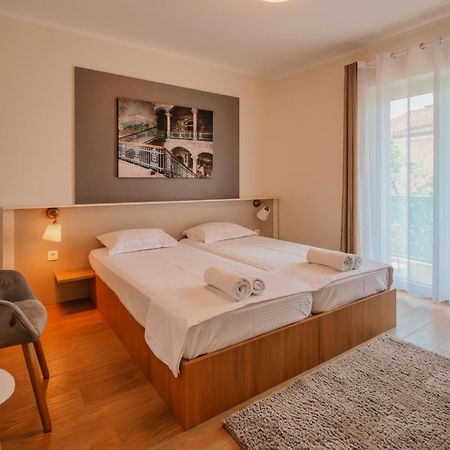 Luxury Apartments Vili ウマグ エクステリア 写真