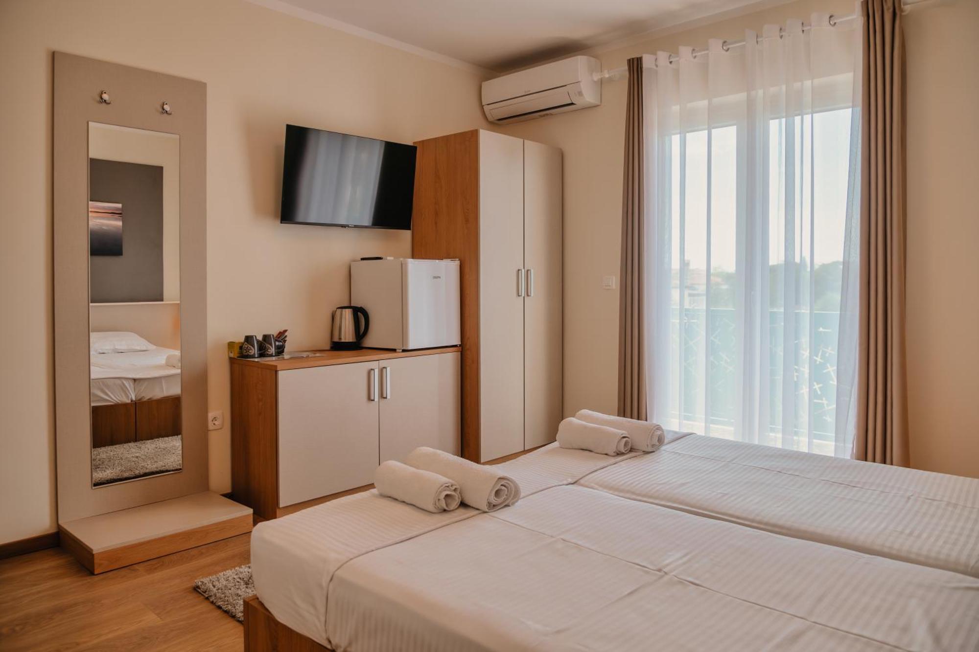 Luxury Apartments Vili ウマグ エクステリア 写真