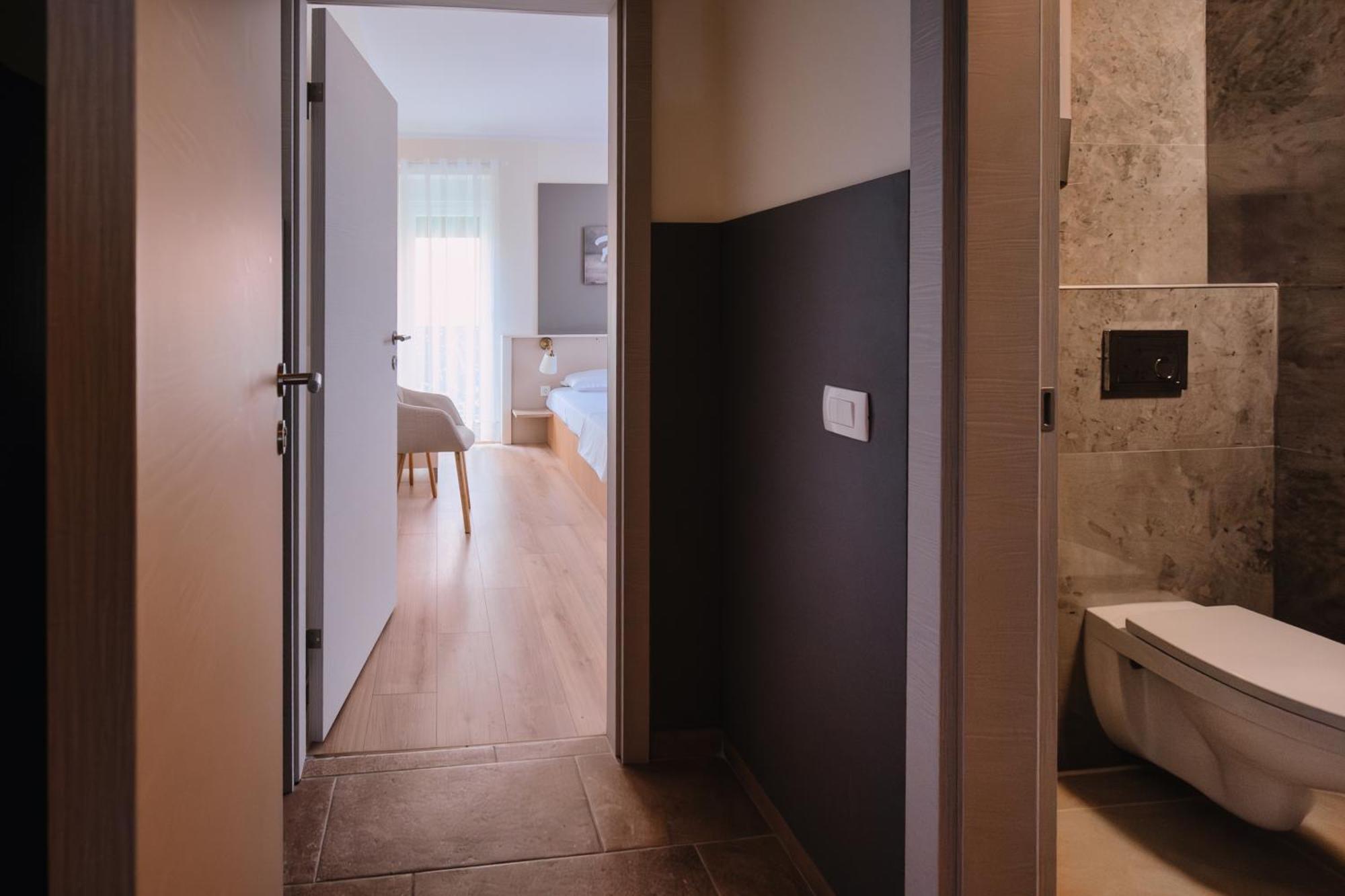 Luxury Apartments Vili ウマグ エクステリア 写真