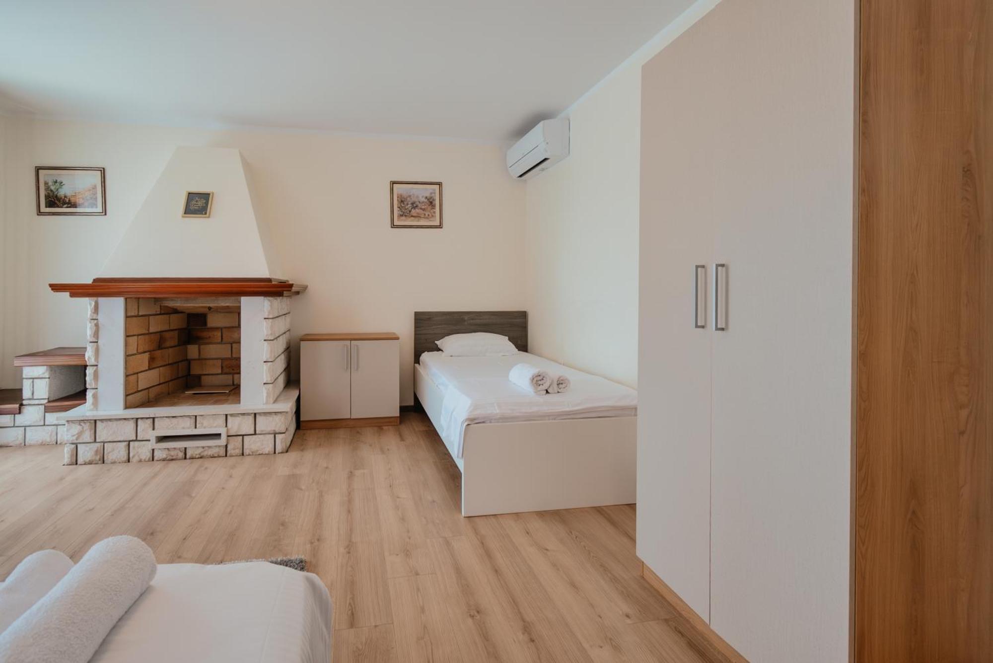 Luxury Apartments Vili ウマグ エクステリア 写真